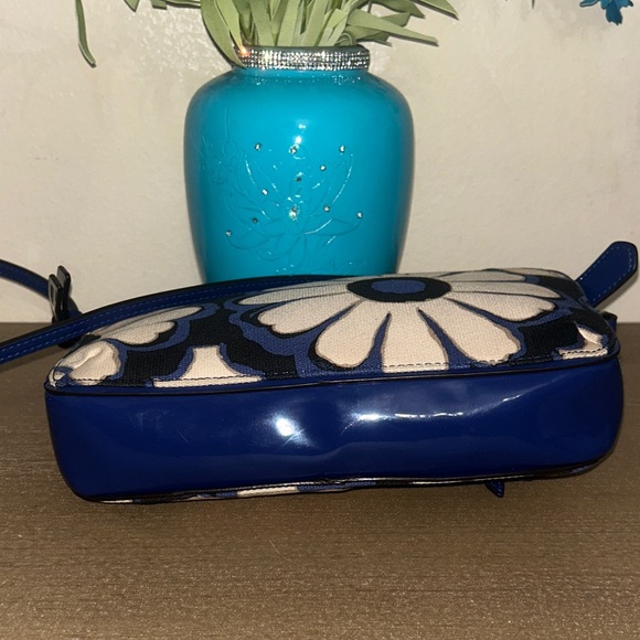 COACH POPPY Floral Scarf Print Flight Crossbody Bag - Picture 7 of 13